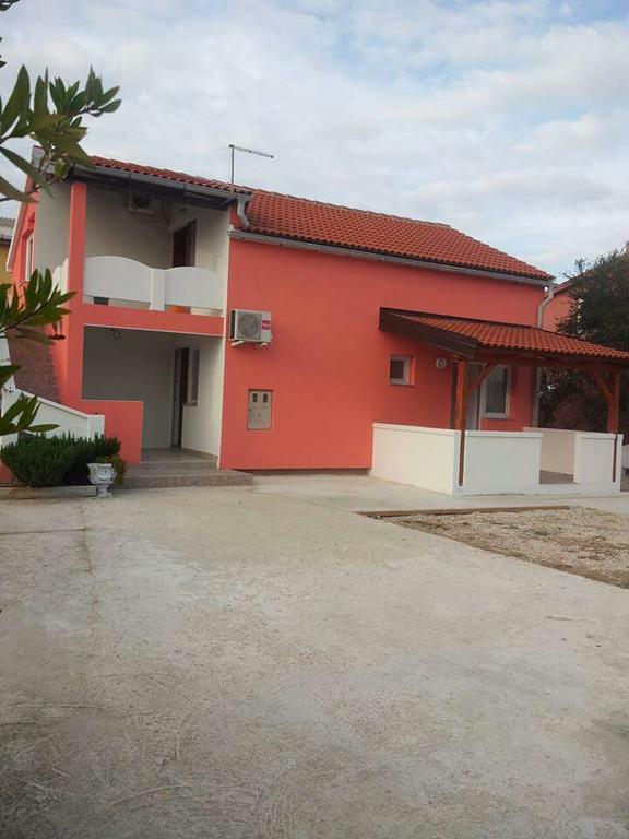 Apartments Marko Vir Exteriör bild